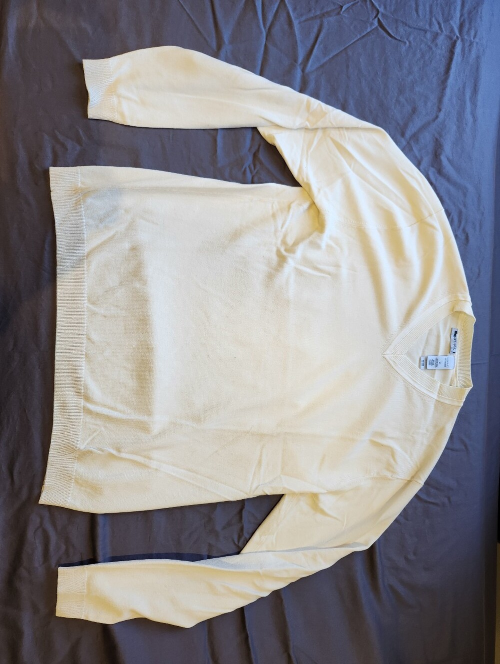 Claiborne Men's V-Neck Sweater - Cream Size M
